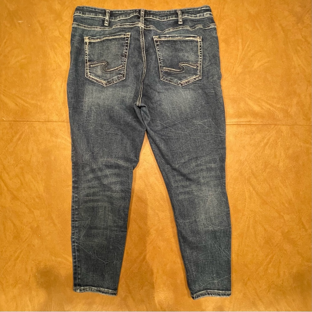 Silver Avery Skinny Jeans Size 18/27